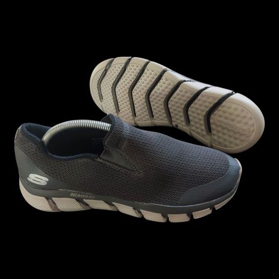 Sketchers slip on  ไซส์ 42 26.5cm.