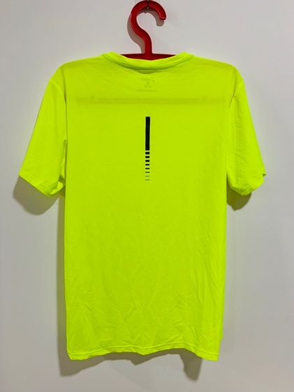 เสื้อยืดกีฬา Asies แท้ 💯 size L อก 21 ยาว 27 นิ้ว สภาพใหม่มาก ดีเทลสวยทรงสวย สีสด เนื้อผ้าระบายอากาศดีมาก หายากน่าสะสมครับ รูปที่ 5