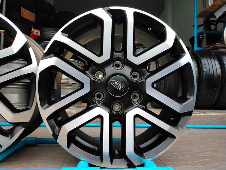 แม็กฟอร์ด ขอบ18 กว้าง7.5 et55 ป้ายแดง สีเดิม ใส่ ranger everest