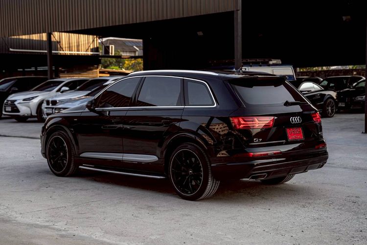 Audi Audi Q7  2018 3.0 TFSI Quattro S Line 4WD Sedan เบนซิน ดำ รูปที่ 4