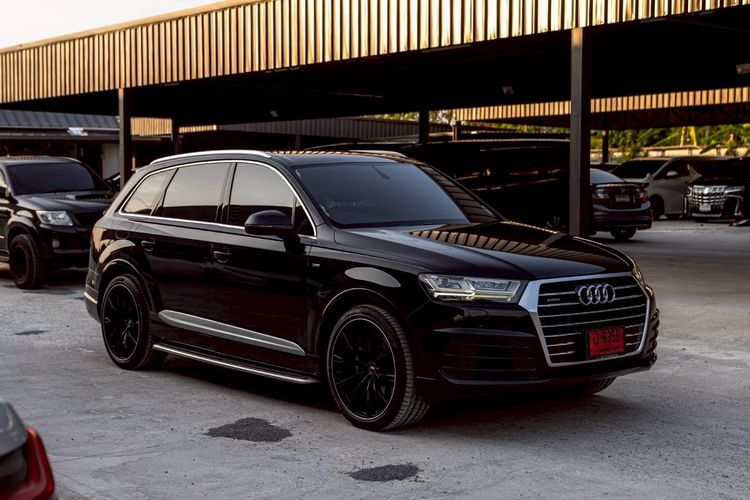 Audi Audi Q7  2018 3.0 TFSI Quattro S Line 4WD Sedan เบนซิน ดำ รูปที่ 3