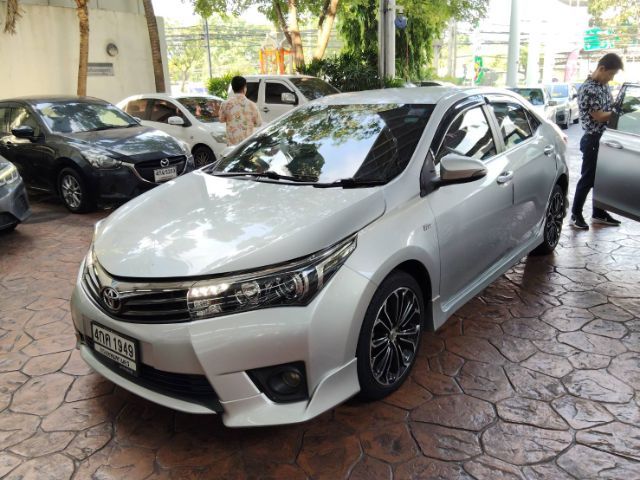 Toyota Altis 2014 1.8 Esport Sedan เบนซิน ไม่ติดแก๊ส เกียร์อัตโนมัติ บรอนซ์เงิน รูปที่ 3