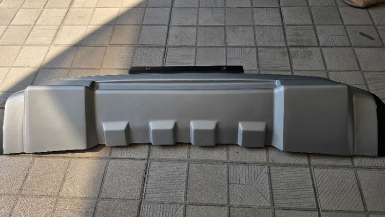 ครอบกันชนหน้า DMAX 2024-2025 ทรงห้าง VCROSS รูปที่ 2