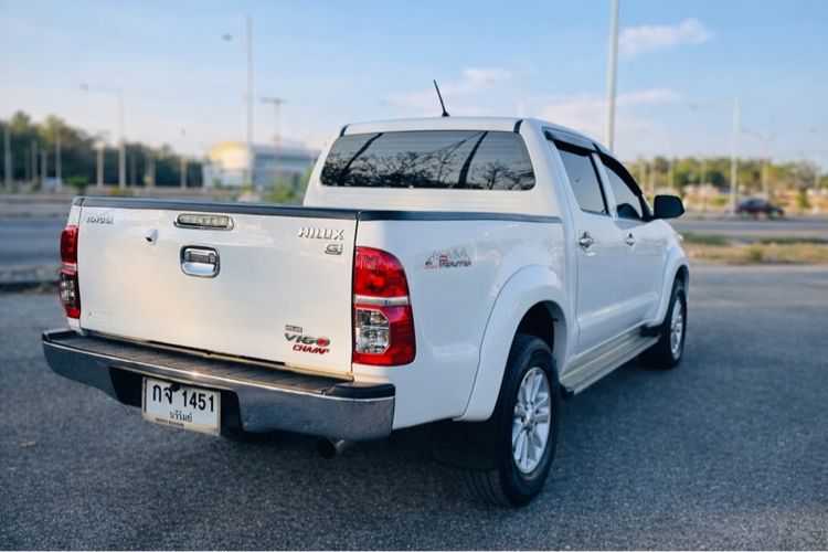 Toyota Hilux Vigo Champ 2012 Double Cab 3.0 G Prerunner Pickup ดีเซล เกียร์อัตโนมัติ ขาว รูปที่ 4