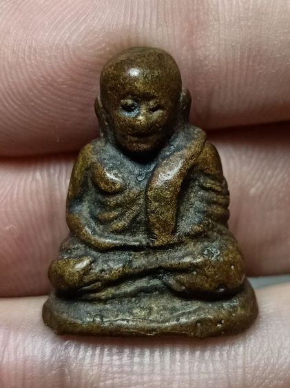 พ่อเงิน พิมพ์นิยม 