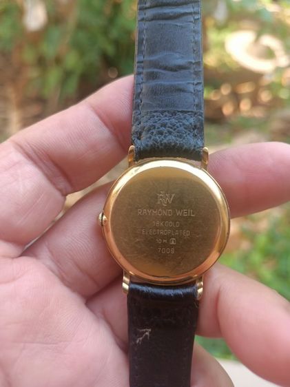 Vintage RAYMOND WEIL 18K Gold Electroplated 7009 Manual Winding Men’s 1980's Made swiss ไขลาน หน้าดำ เดิม หลัก12 เพชรแท้ เครื่องสวยเดินปรกติ รูปที่ 13