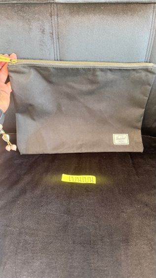 เฮอร์เชล แท้