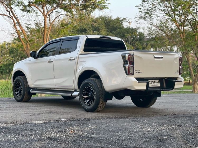 Isuzu D-MAX 2021 1.9 Hi-Lander Z Pickup ดีเซล ไม่ติดแก๊ส เกียร์ธรรมดา ขาว รูปที่ 4