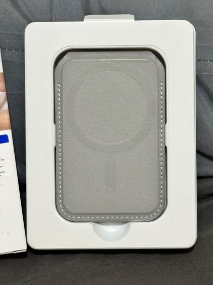 ESR กระเป๋า Magsafe สภาพมือหนึ่งยังไม่เคยใช้งาน รูปที่ 4