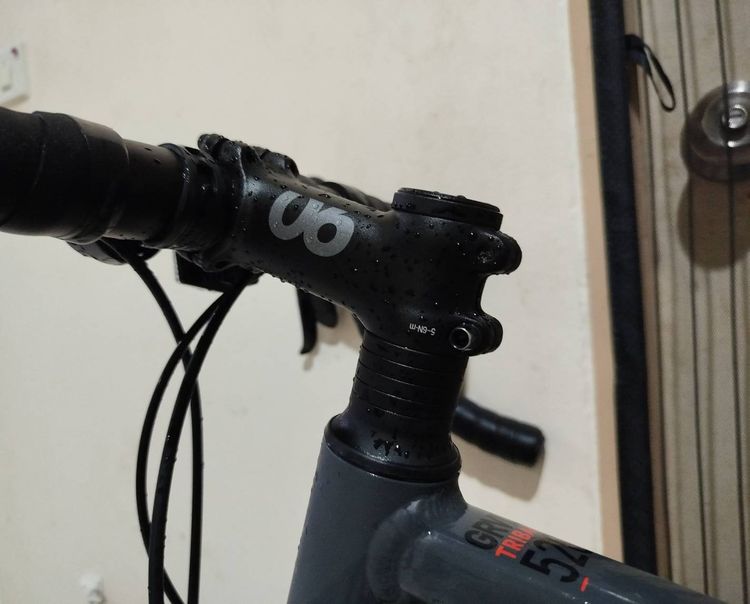 Selling my Triban GRVL 520 (Size M). Great gravel bike for commuting or long-distance touring. Best fits riders 173-181 cm tall. Well-mainta รูปที่ 7