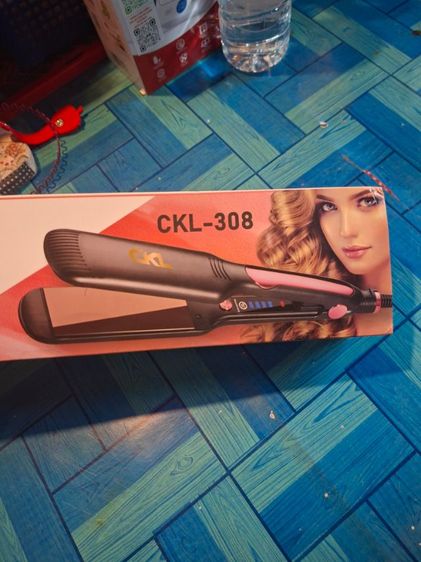 เครื่องหนีบผม