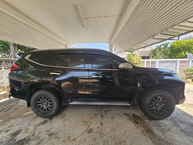 Mitsubishi Pajero Sport 2019 2.4 GT Premium 2WD Utility-car ดีเซล ไม่ติดแก๊ส เกียร์อัตโนมัติ ดำ รูปที่ 3