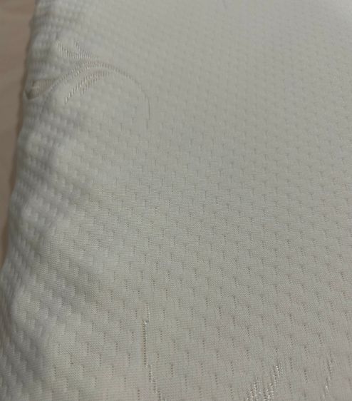 หมอนยางพาราแท้ Latex Pillow แบบฉีด ทรงเออร์โกโนมิก นอนตะแคง นอนหงาย 38x60 ซม. หนา 8-10 ซม. รูปที่ 5