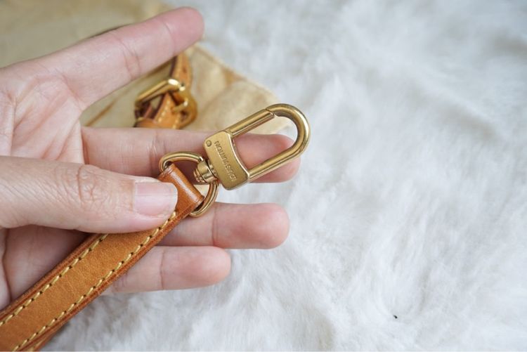 Louis Vuitton Palermo PM Monogram ปี2009 รูปที่ 15