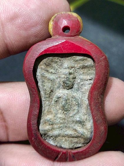 มเหศวรชินเขียว