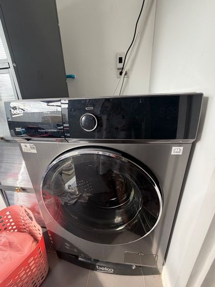 เครื่องซักและอบผ้า