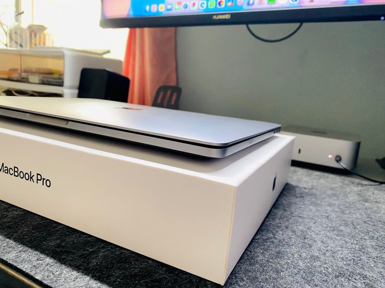 Macbook pro 13" 2020 Thunderbolts 4port with Touch bar, Intel Core i5 Ram 16 SSD 512 รูปที่ 10