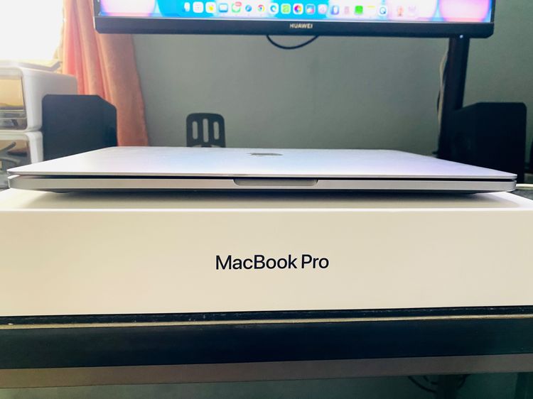 Macbook pro 13" 2020 Thunderbolts 4port with Touch bar, Intel Core i5 Ram 16 SSD 512 รูปที่ 9
