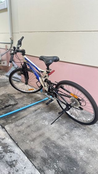 จักรยาน