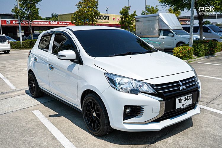 Mitsubishi Mirage 2023 1.2 GLX Sedan เบนซิน ไม่ติดแก๊ส เกียร์อัตโนมัติ ขาว รูปที่ 3