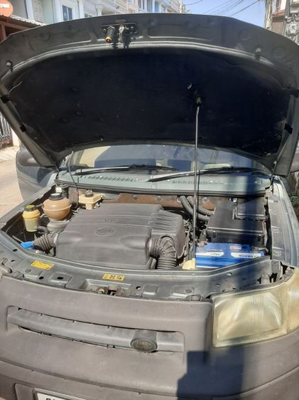 Land Rover Freelander 2003 2.5 V6 HSE 4WD Utility-car เบนซิน ไม่ติดแก๊ส เกียร์อัตโนมัติ เทา รูปที่ 2