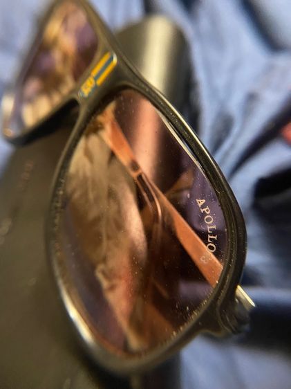 แว่นตากันแดดรุ่นเก่าครับ รูปที่ 3