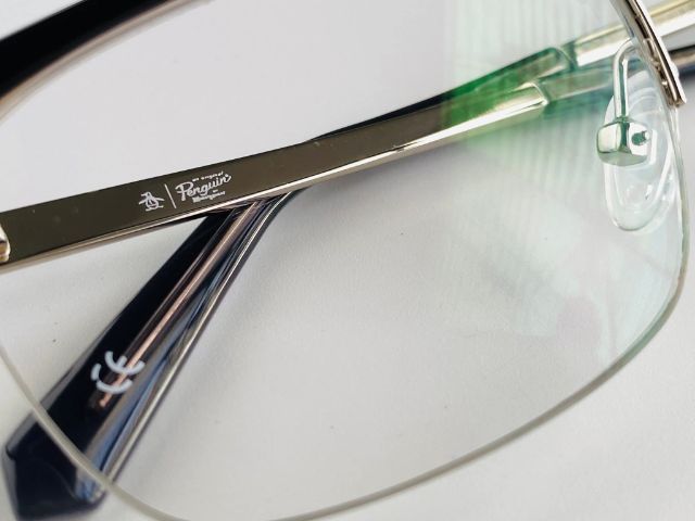 แว่นตา  Original Penguin 
  รูปที่ 3