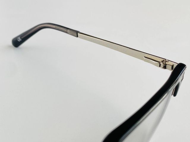 แว่นตา  Original Penguin 
  รูปที่ 10