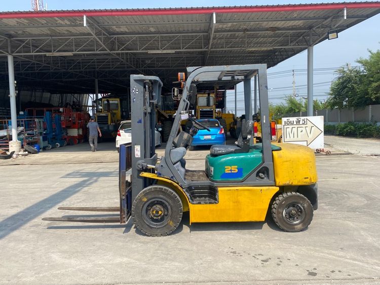 รถฟอร์คลิฟท์  KOMATSU  รุ่น FD25T-14 ยก 2.5ตัน เสาสูง 3 เมตร   รถเก่านอก รูปที่ 3