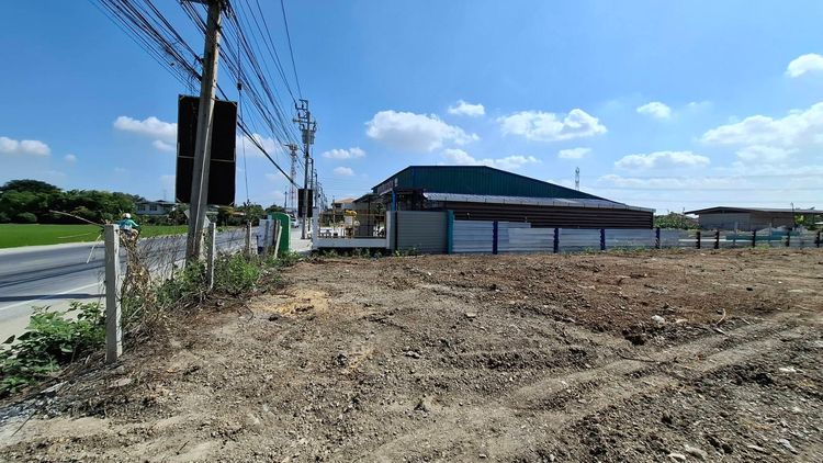 ขายที่ดินเปล่า ถมแล้ว ทำเลดี ใกล้โรงเรียนสารสาสน์ อำเภอบางบัวทอง จังหวัดนนทบุรี