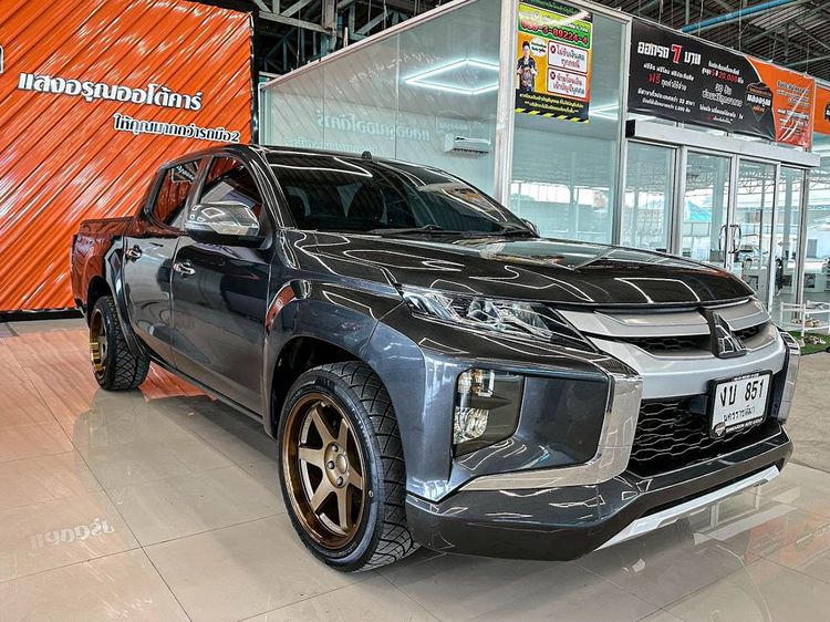 Mitsubishi Triton 2020 2.5 GLX Pickup ดีเซล ไม่ติดแก๊ส เกียร์ธรรมดา เทา รูปที่ 3