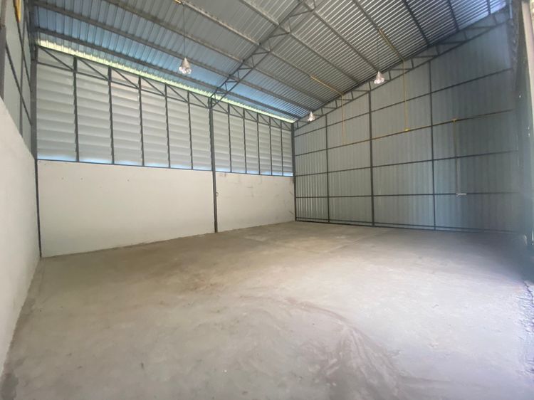 งบไม่ถึงน้อยก็มีโกดังได้ โกดังพร้อมออฟฟิศ ย่านสายไหม–ออเงิน 31 เริ่มต้น 5,000 ต่อเดือน