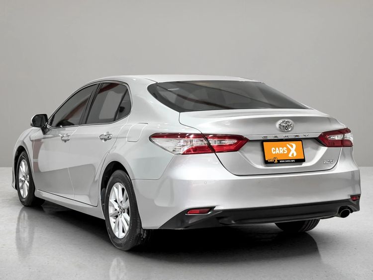 Toyota Camry 2018 2.0 G Sedan เบนซิน ไม่ติดแก๊ส เกียร์อัตโนมัติ บรอนซ์เงิน รูปที่ 4