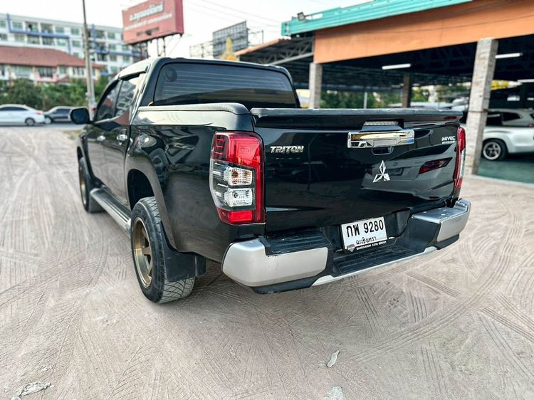 Mitsubishi Triton 2020 2.4 GLX Plus Pickup ดีเซล ไม่ติดแก๊ส เกียร์ธรรมดา ดำ รูปที่ 4