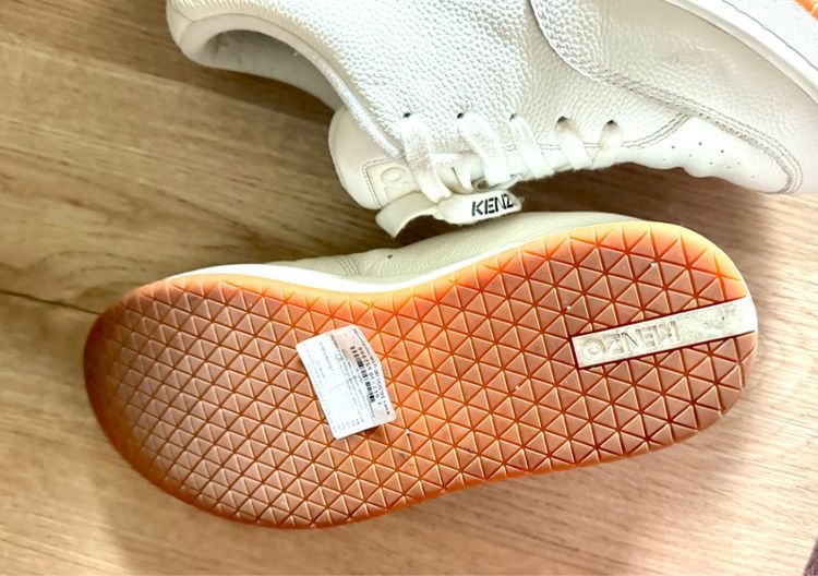 Used Kenzo Dome Low Top Sneaker Blanc Case Size 42 รูปที่ 18