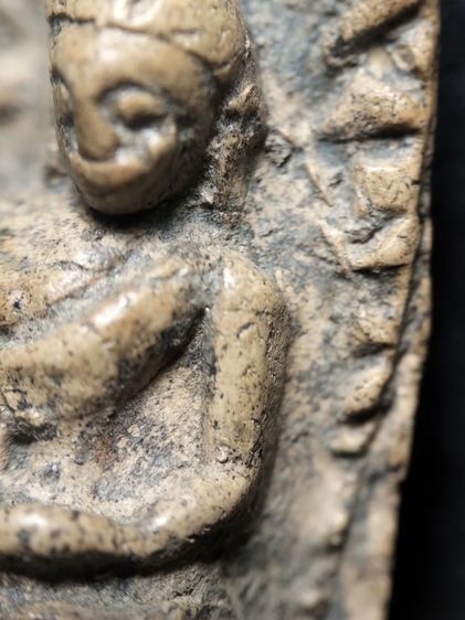 พระรอดลำพูนพิมพ์ใหญ่เนื้อละเอียดแน่นสวยๆครับ รูปที่ 5