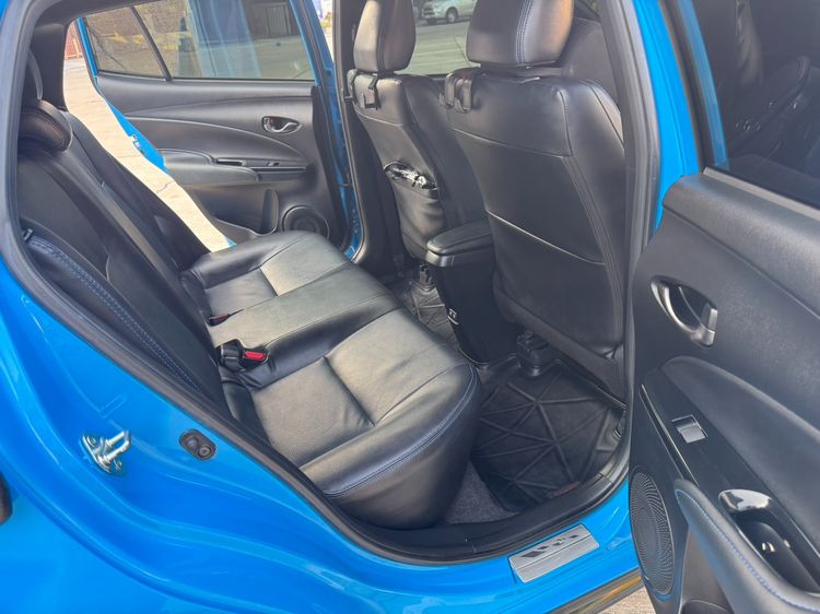 Toyota Yaris 2020 1.2 Sport Premium Sedan เบนซิน เกียร์อัตโนมัติ ฟ้า รูปที่ 4