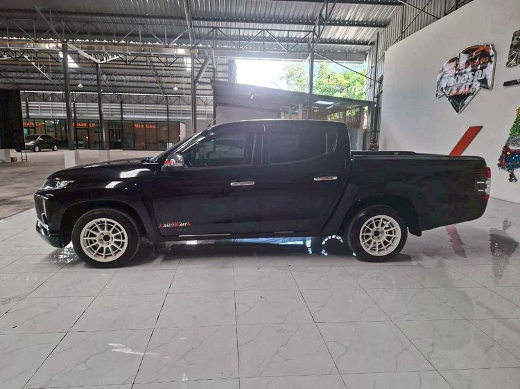 Mitsubishi Triton 2020 2.5 GLX Pickup ดีเซล ไม่ติดแก๊ส เกียร์ธรรมดา ดำ รูปที่ 4
