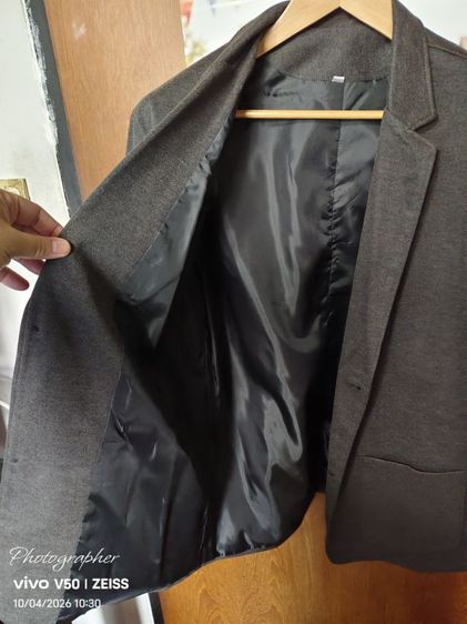 Suit นิ่มสีน้ำตาล สภาพเหมือนใหม่ size 3xl. ตัวไม่ใหญ่   ขาย 380 บาทรวมส่งครับ รูปที่ 3