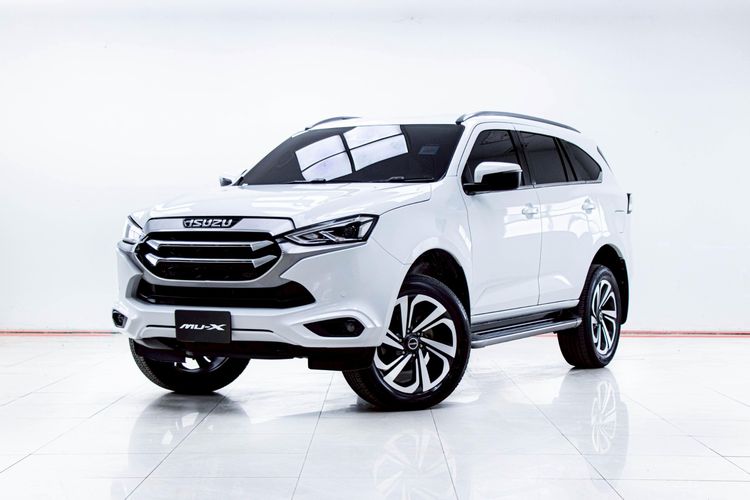 รถ Isuzu MU-X 3.0 Ultimate AT 4WD สี ขาว