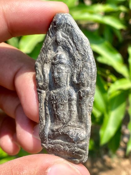 พระยอดขุนพล พิมพ์บัวชั้นเดียว เนื้อชินเงิน กรุวัดพระศรีรัตนมหาธาตุ จังหวัดลพบุรี รูปที่ 2