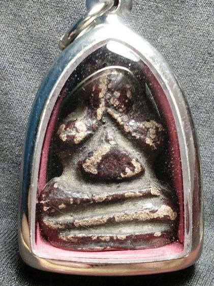 พระปิดตาลงรักครับ รูปที่ 2