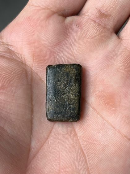 พระปิดตาสี่เหลี่ยม  รูปที่ 2