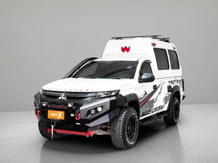 รถ Mitsubishi Triton 2.4 GL 4WD สี ขาว