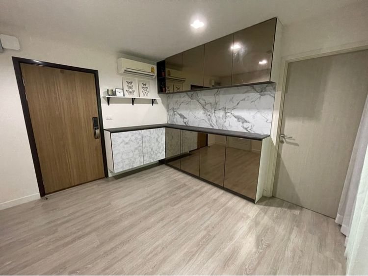 มีบางส่วน Property Perfect ไม่อนุญาต ให้เช่า คอนโดเมโทรลักซ์ เกษตร 2 ห้องนอน 