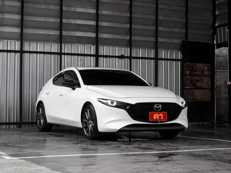 Mazda Mazda3 2023 2.0 SP Sports Sedan เบนซิน ไม่ติดแก๊ส เกียร์อัตโนมัติ ขาว รูปที่ 3