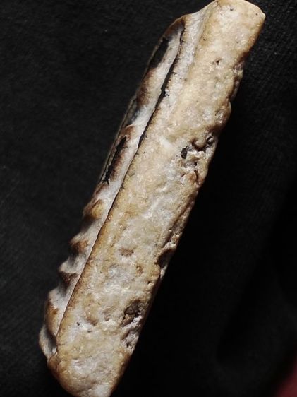 พระสมเด็จลงรักครับ รูปที่ 8