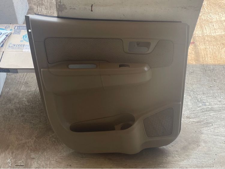 แผงข้างประตู vigo  รูปที่ 2