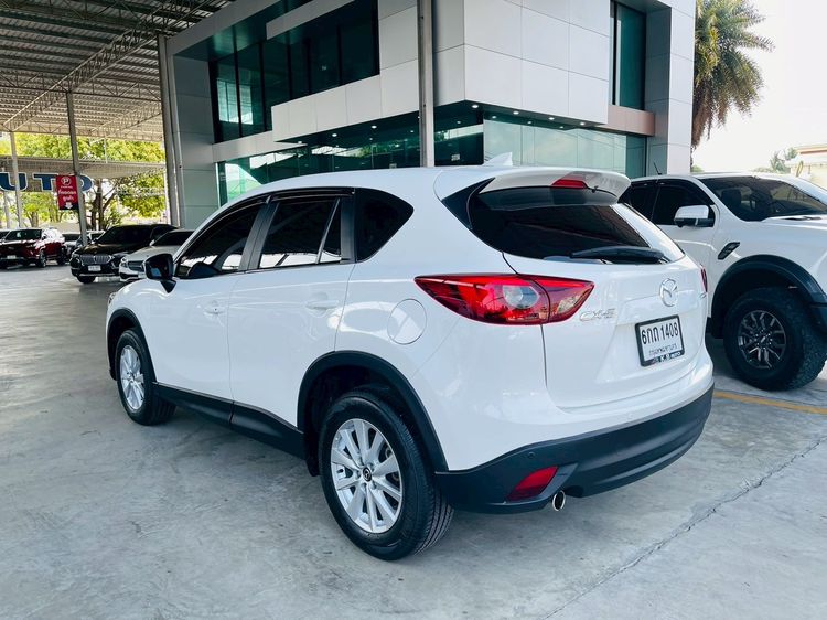 Mazda CX-5 2017 2.0 S Sedan เบนซิน ไม่ติดแก๊ส เกียร์อัตโนมัติ ขาว รูปที่ 4