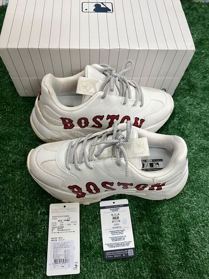 MLB รองเท้าผ้าใบ Unisex รุ่น 3ASHC201N 43IVS - สีขาวงาช้าง EU38.5 สภาพ95